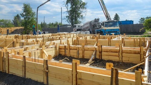 Свайный фундамент с ростверком в Вилейке